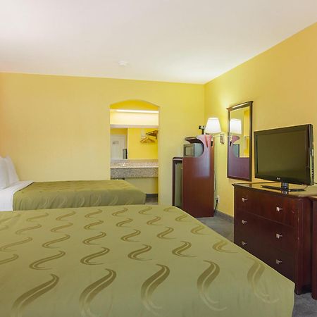 Quality Inn Carthage Ngoại thất bức ảnh